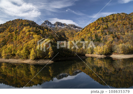 定山渓の紅葉 定山渓の紅葉 108635379