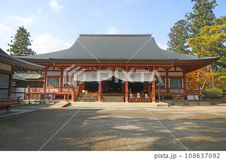 毛越寺　本堂 108637092