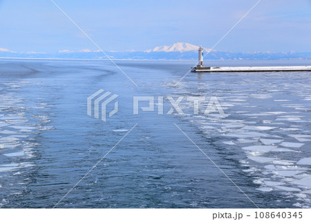 網走港　流氷観光船 108640345