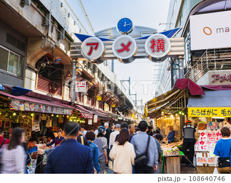 上野　アメ横商店街 108640746