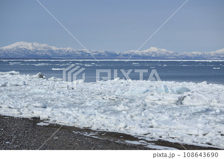 流氷、野付半島、北海道 流氷、野付半島、北海道 108643690