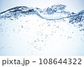 自然環境イメージ　波の素材　泡あり 108644322