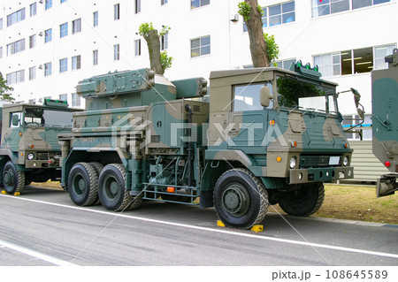 駐車中の陸上自衛隊 81式短距離地対空誘導弾 108645589