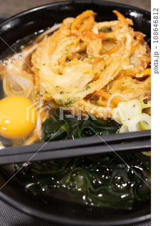 美味しい天玉そば 108646812