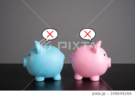 Refusal to merge budgets into one. Separate budgets in relationships and family. General expense items and personal spending limits. To find a compromise. Divide funds. Argument and conflict. Refusal to merge budgets into one. Separate budgets in relationships and family. General expense items and personal spending limits. To find a compromise. Divide funds. Argument and conflict. 108648266