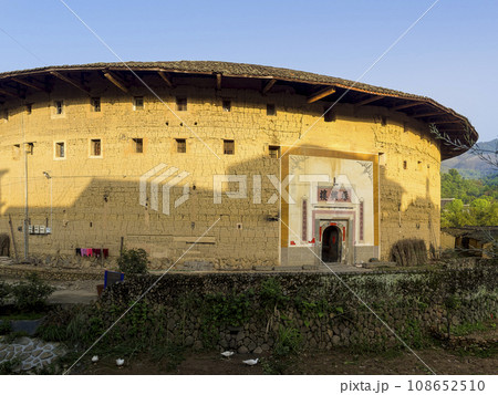 中国・龍岩市永定県 福建土楼 環興楼 / Huanxing Lou, Longyan, China 108652510