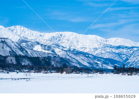 冬の白馬村 冬の白馬村 108655029