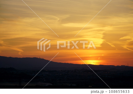 秋・あかね色の宵闇 108655633