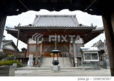 第16番札所 光耀山 千手院 観音寺(本堂) 【徳島県徳島市国府町】 第16番札所 光耀山 千手院 観音寺(本堂) 【徳島県徳島市国府町】 108656567
