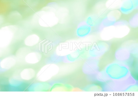 グリーン系キラキライメージ (背景素材) グリーン系キラキライメージ (背景素材) 108657858