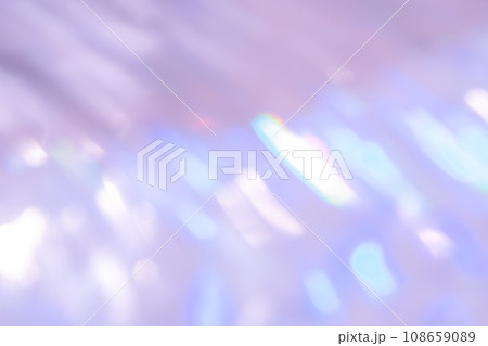 ヴァイオレット系ミックスカラー流れるキラキライメージ　(背景素材) 108659089