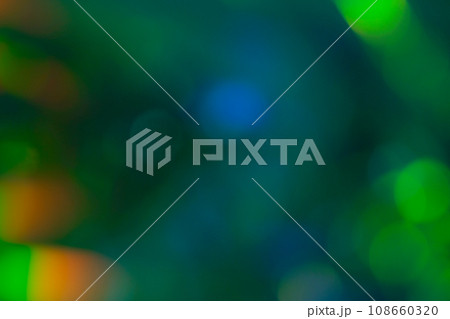 グリーンカラー系ミックスカラー玉ボケイメージ (背景素材) グリーンカラー系ミックスカラー玉ボケイメージ (背景素材) 108660320
