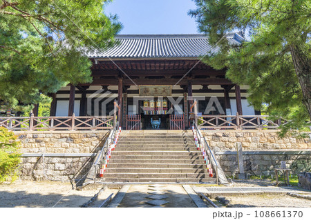 黄檗宗大本山「萬福寺」天王殿 --黄檗ランタンフェスティバル-- 黄檗宗大本山「萬福寺」天王殿 --黄檗ランタンフェスティバル-- 108661370