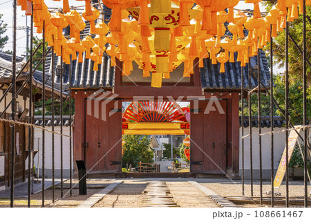 黄檗宗大本山「萬福寺」総門 --黄檗ランタンフェスティバル-- 黄檗宗大本山「萬福寺」総門 --黄檗ランタンフェスティバル-- 108661467