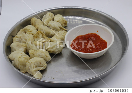 A picture of Momo with selected focus 108661653