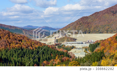 2023年11月成瀬ダム工事現場　赤滝大橋より　秋田県 108662282
