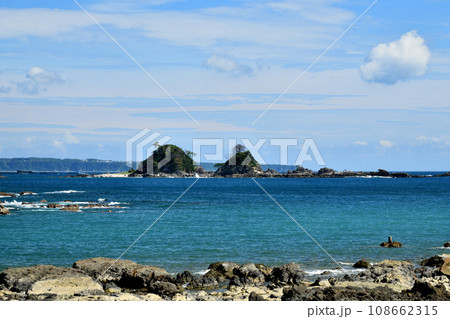 双島(田子の海岸)　【和歌山県東牟婁郡串本町】 108662315