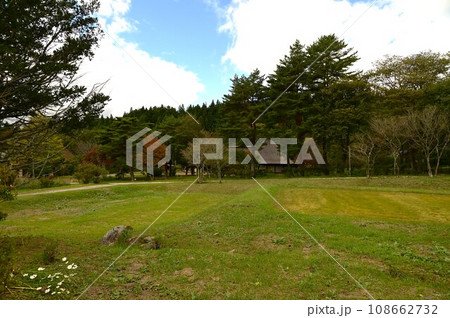 秋の遠野ふるさと村 108662732