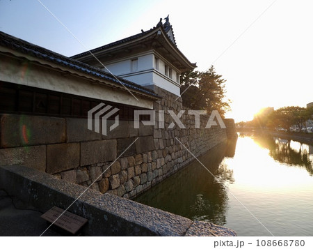 香川県 丸亀城 大手一の門 二の門 香川県 丸亀城 大手一の門 二の門 108668780