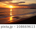 七里ヶ浜の光の道 108669613