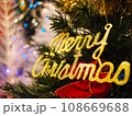 ツリーデコレーション　メリークリスマス 108669688