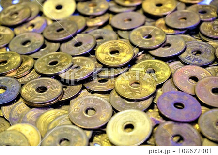 五円硬貨　貨幣　硬貨 108672001