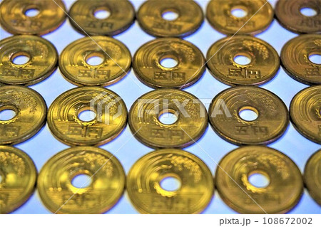 五円硬貨　貨幣　硬貨 108672002