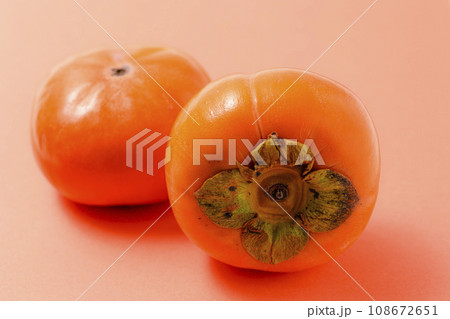 愛知県豊橋市産の次郎柿 愛知県豊橋市産の次郎柿 108672651