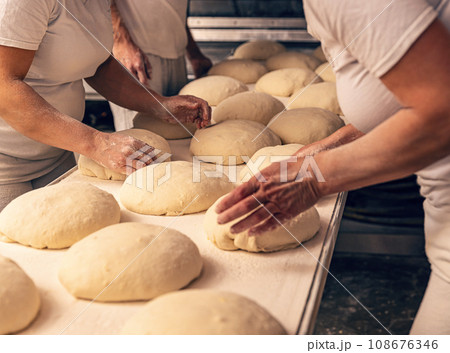 Bakers in the workplace 108676346