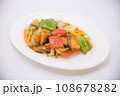Famous Thai food that common served in most Thai Restaurants 108678282