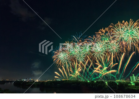 流山、みさと花火大会 流山より撮影 流山、みさと花火大会 流山より撮影 108678634