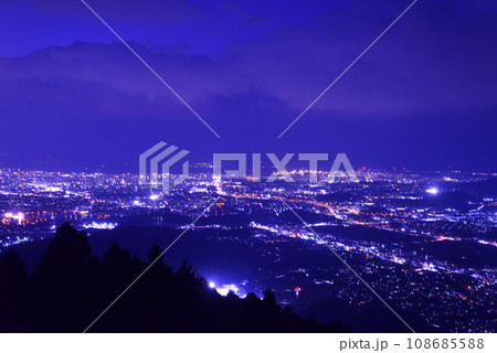 米ノ山展望台からの夜景(福岡県) 米ノ山展望台からの夜景(福岡県) 108685588
