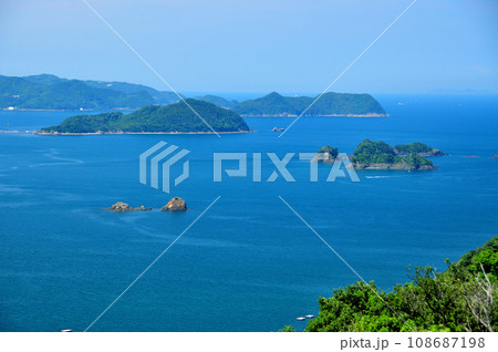 明恵上人西白上遺跡から湯浅湾を望む　【和歌山県湯浅町】 108687198