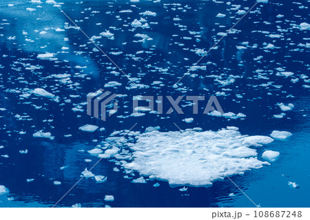 サウスジョージア島　雪山 108687248