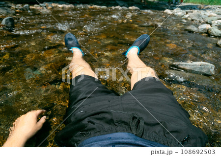 play in the river 108692503