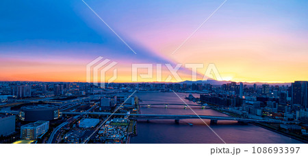 Mount Fuji as seen from Tokyo with dramatic sunset 108693397