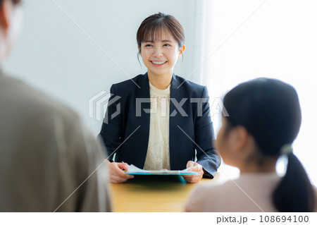 三者面談　小学生 108694100