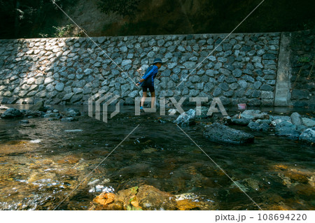 play in the river 108694220