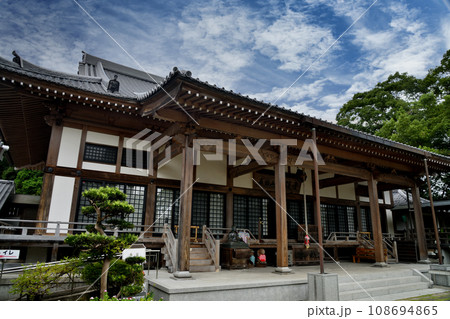 第33番札所 高福山 幸福院 雪蹊寺(本堂)　【高知県高知市】 108694865
