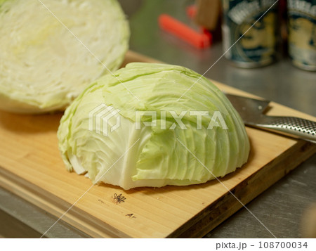 おいしそうなキャベツ 108700034