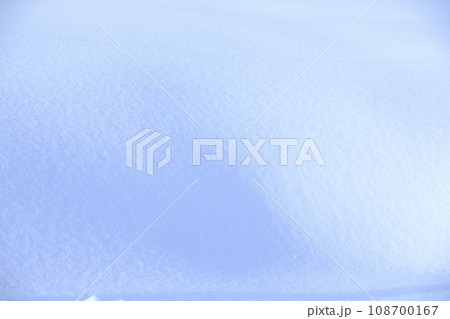 新雪の雪模様 108700167