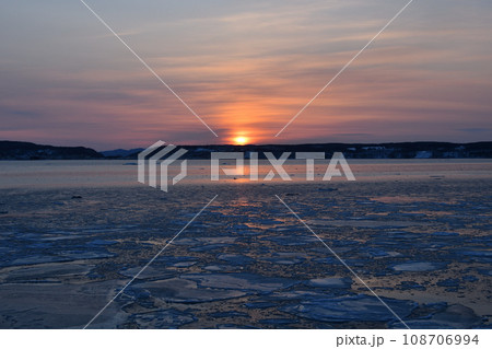 流氷クルーズ、網走、北海道 流氷クルーズ、網走、北海道 108706994