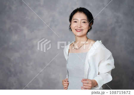 女性ファッションモデル ポートレート 女性ファッションモデル ポートレート 108715672