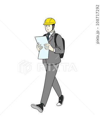 災害時に徒歩で帰宅する男性 108717292