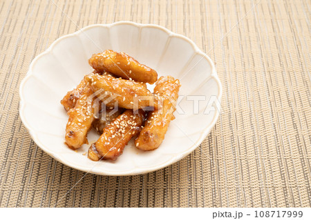 手作りの手羽中の甘辛煮 手作りの手羽中の甘辛煮 108717999