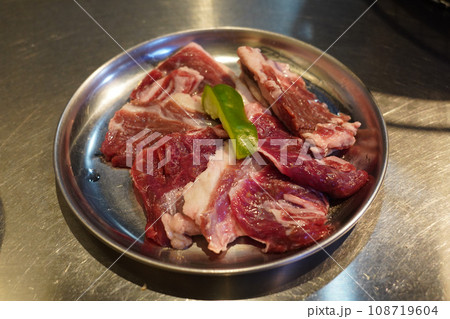 ジビエ エゾシカのバラ肉 ジビエ エゾシカのバラ肉 108719604