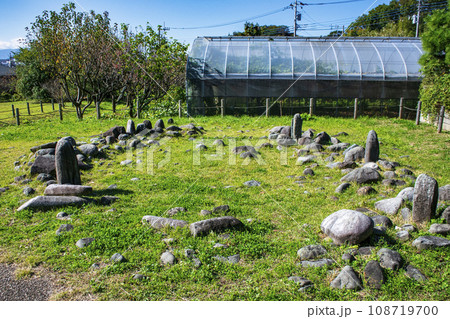 東京都・町田市　縄文時代中期の田端環状積石遺構（ストーンサークル）と田端遺跡 108719700