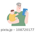 赤ちゃんを抱っこする老人男性がスマートフォンを見ているイラスト 108720177
