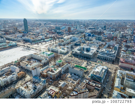 Embankment of the central pond and Plotinka. The historic center of the city of Yekaterinburg, Russia, Aerial View Embankment of the central pond and Plotinka. The historic center of the city of Yekaterinburg, Russia, Aerial View 108722793