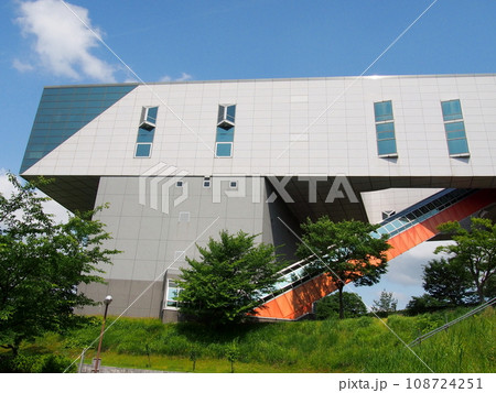 秋田県立近代美術館(横手市)の外観 秋田県立近代美術館(横手市)の外観 108724251
